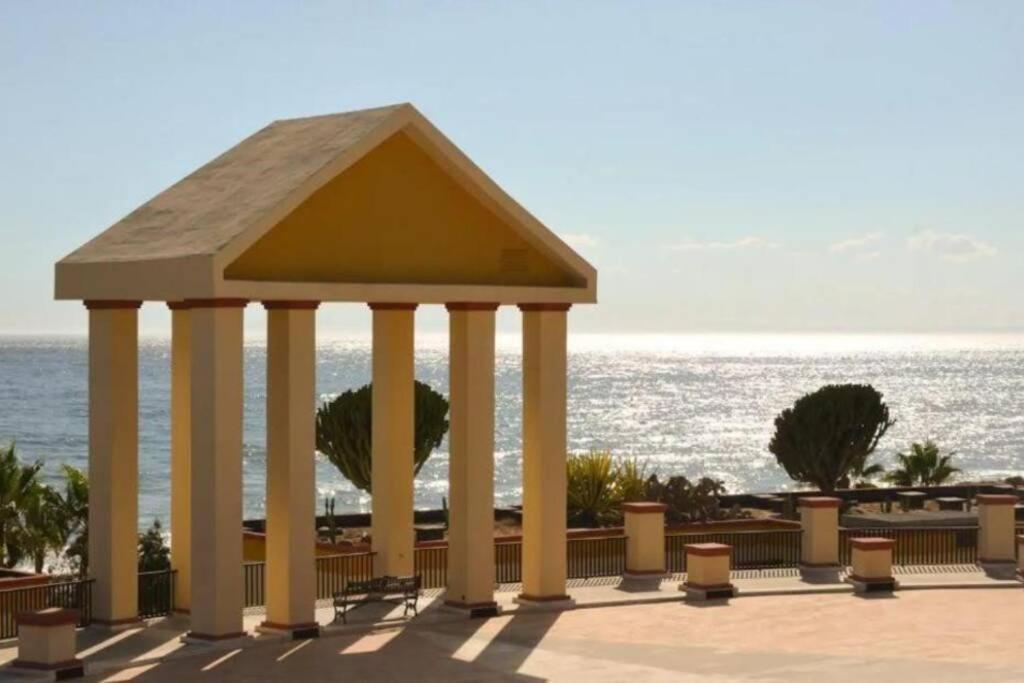 Oleholidays 325 Romana Playa Vistas Al Mar Marbella Exteriör bild