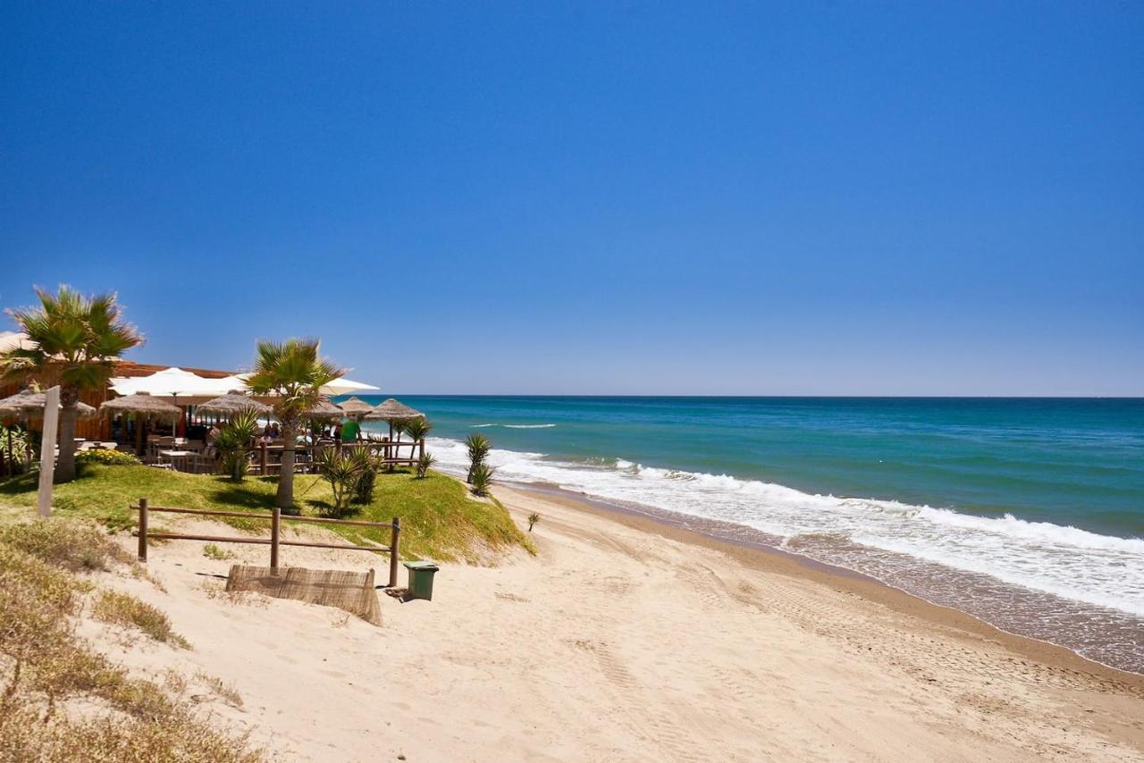 Oleholidays 325 Romana Playa Vistas Al Mar Marbella Exteriör bild
