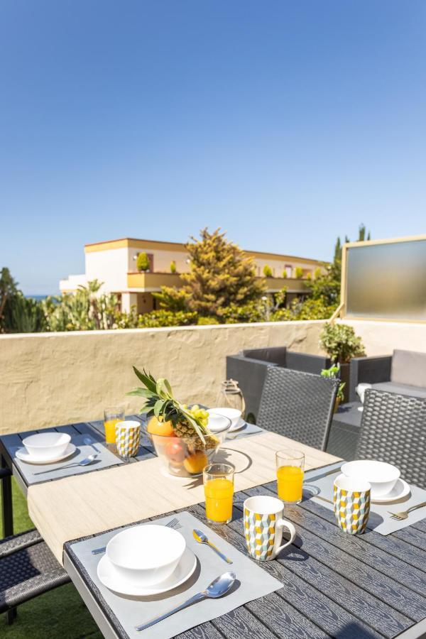 Oleholidays 325 Romana Playa Vistas Al Mar Marbella Exteriör bild